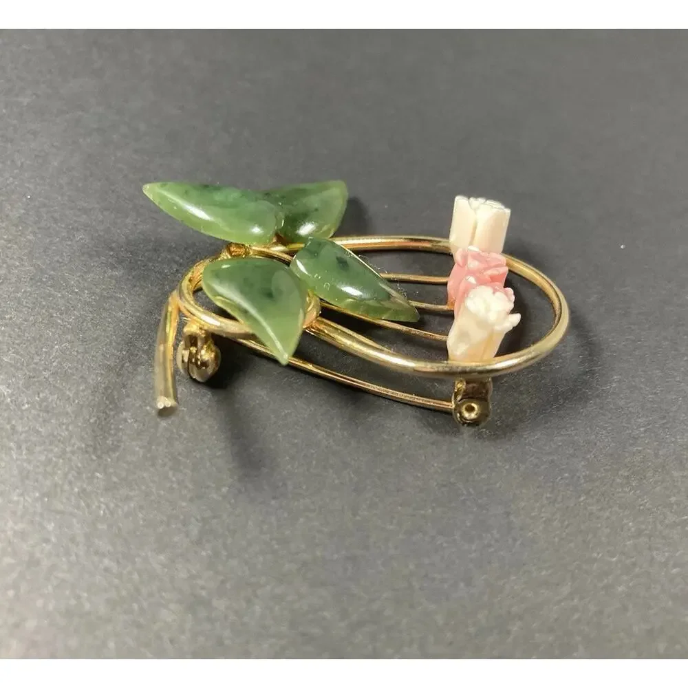 Vintage Faux Jade & Coral White Carved Rose Buds Gold Tone Pin Brooch